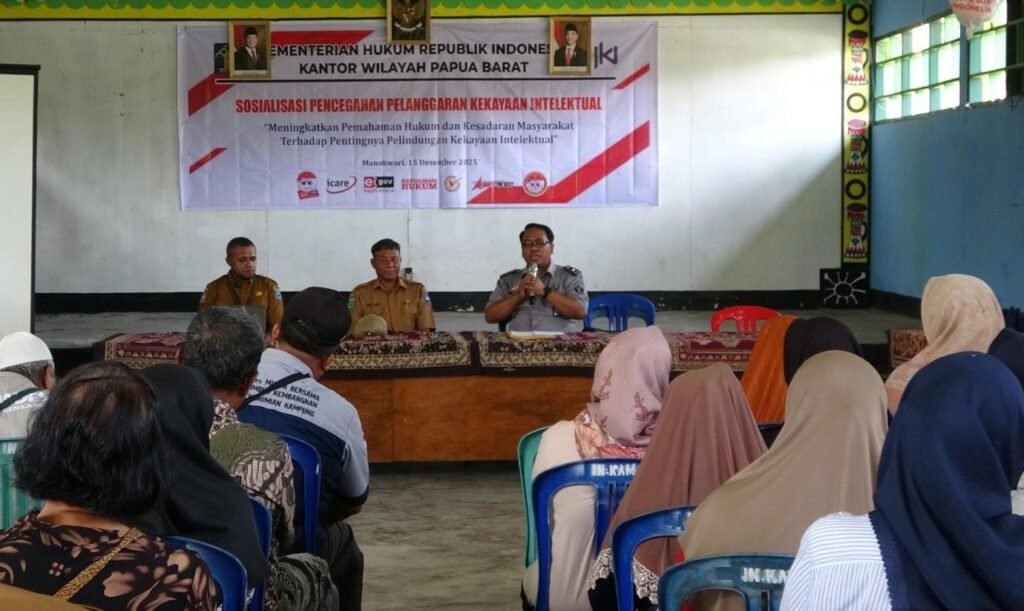 Cegah Pelanggaran KI, Kanwil Kemenkum Papua Barat Gelar Sosialisasi Bagi Masyarakat
