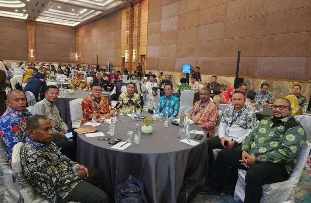 Ikuti Rakornas Sinergi Ditjen Polpum Kemendagri, Bupati Teluk Bintuni Dukung Program Prioritas Direktif Presiden Prabowo